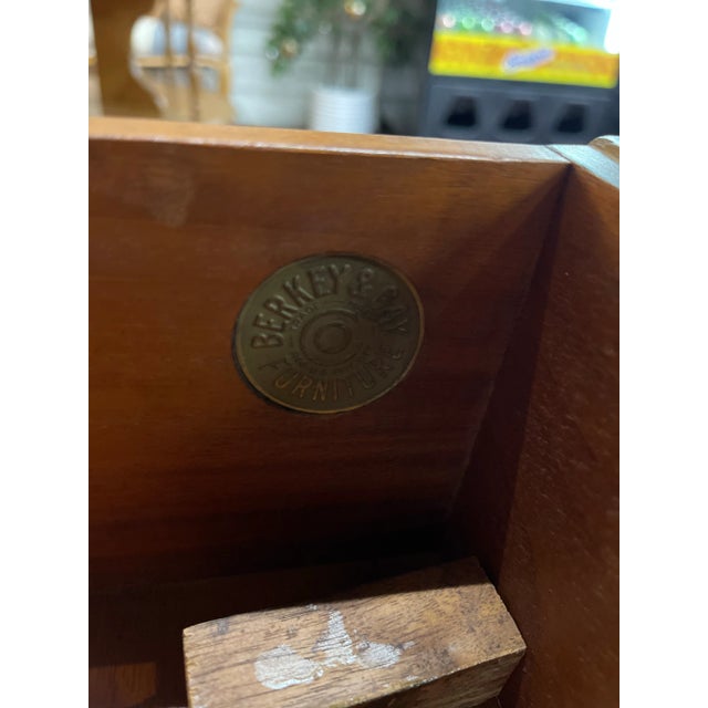 Berkey & Gay Spanish Revival Cabinet Berkey & Gay For Sale - Image 4 of 7