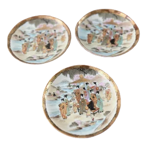 Late 19th Century Japanese Kutani Small Decorative Plates With Gold Gilt Detail-Set of 3