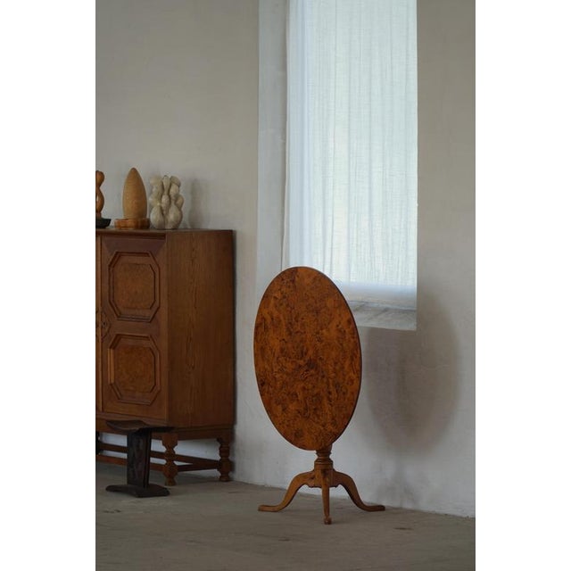 Antique Swedish Burl Wood Tilt-Top Table with Pedestal Base, Early 19th Century For Sale - Image 13 of 18