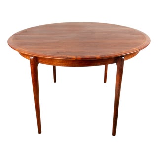 Danish Extendable Dining Table in Rosewood by Kai Lyngfeldt Larsen for Søren Willadsen, 1960s For Sale