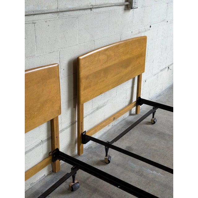 Heywood Wakefield Solid Maple Wood Twin Size Bed Frames Set of 2 Mid-Century Modern 1950s For Sale - Image 10 of 10