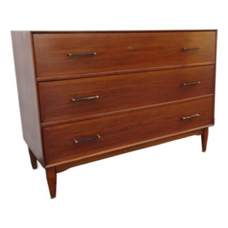 Mid 20th Century Ramseur Furniture Mid Century Modern Small Dresser Chest 6170 For Sale