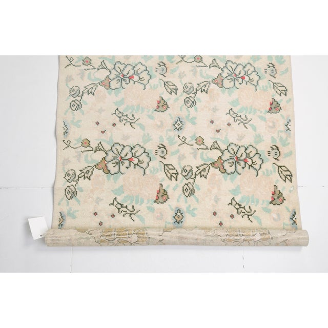 Textile Mid 20th Century Neutral Oushak Turkish Rug For Sale - Image 7 of 10