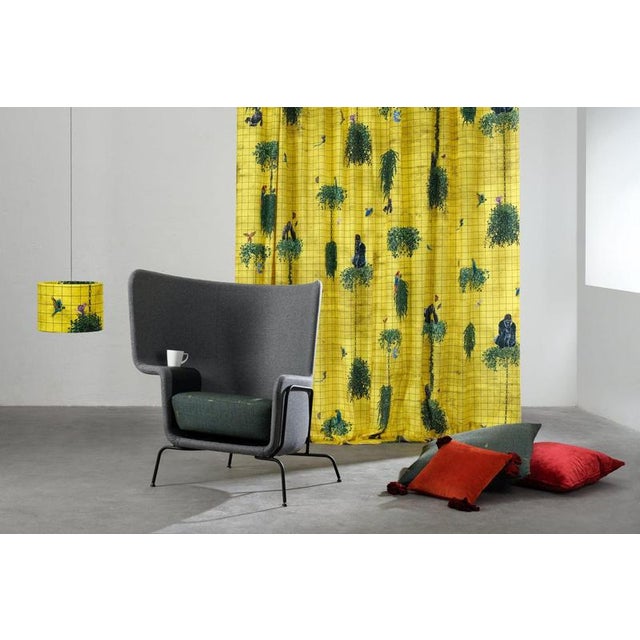 Hip Armchair in Metal & Upholstery with Right Armrest by Quinti Sedute Dimensions: D 70 x W 70 x H 72 cm. Materials: Metal...