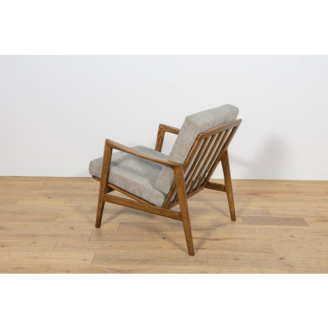 Mid-Century Model 300-139 Armchairs from Swarzędzka Factory, Poland, 1960s, Set of 2 For Sale - Image 10 of 18