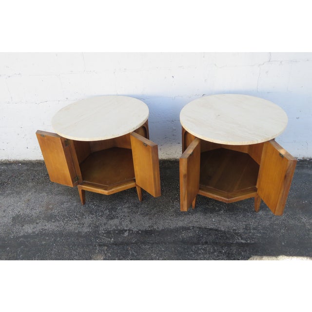 Thomasville Thomasville Mid Century Arched Design Nightstands Side End Tables a Pair 5849 For Sale - Image 4 of 12