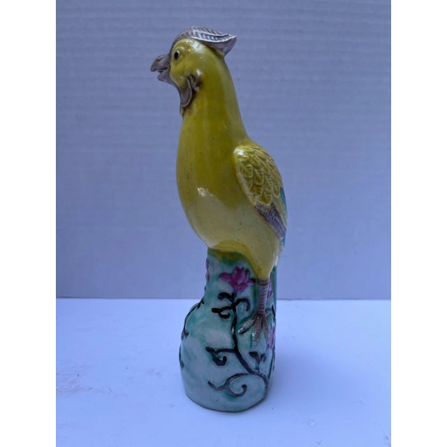 Antique Chinese Export Porcelain Bird Figurine For Sale - Image 4 of 8