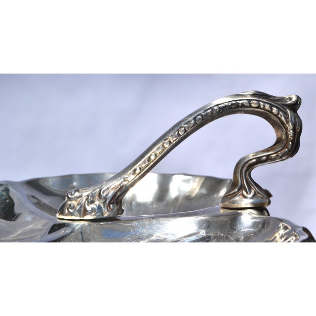 Silver Early 20th Century Art Nouveau Silver Plated Shell Serving Platter Scalloped Edges For Sale - Image 8 of 13