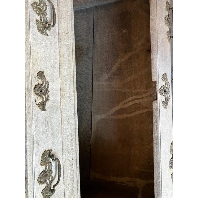 19th Century Bleached Oak Dutch Bombay Chest of Drawers For Sale - Image 18 of 18