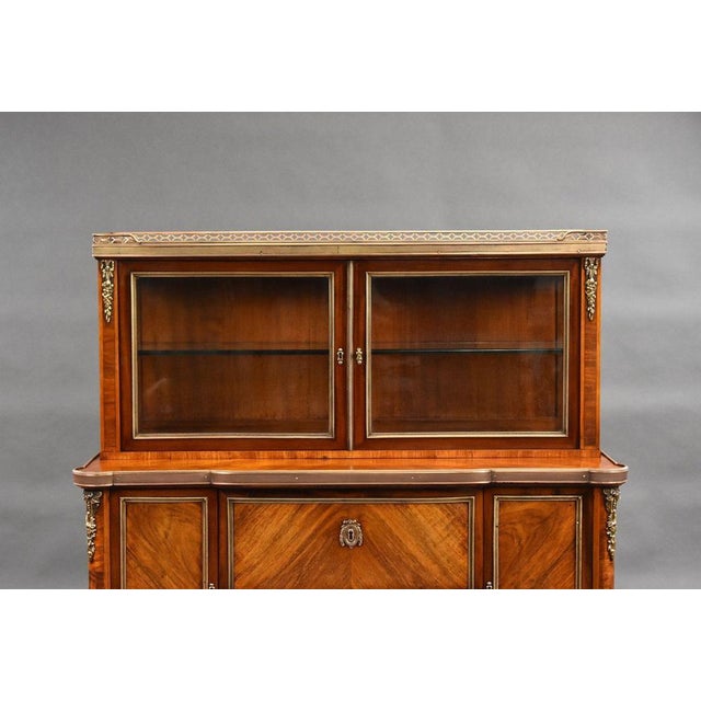 French Walnut Commode with Glass Top, 1870s For Sale - Image 3 of 18