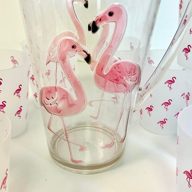 Vintage Coastal Boho Chic Flamingo Poolside Lucite Acrylic Pitcher & Plastic Glasses - Set of 13 For Sale - Image 6 of 14