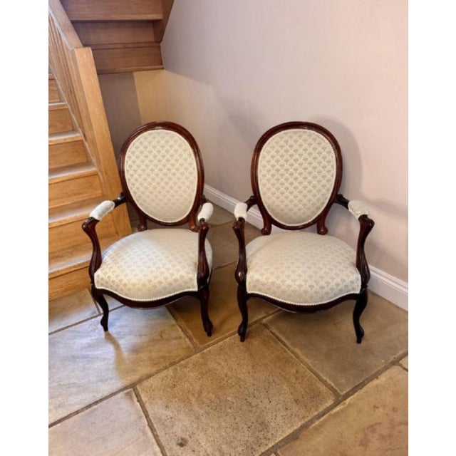 Fantastic quality pair of antique Victorian walnut armchairs, having a fantastic quality pair of Victorian walnut...