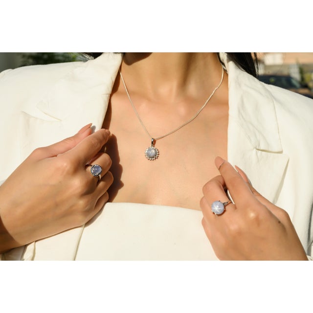 Late 20th Century 6.32 Ct Cabochon Star Sapphire Vintage Pendant in 14k Gold For Sale - Image 9 of 15