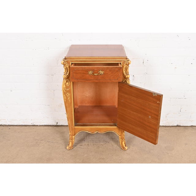 1920s Antique French Provincial Louis XV Walnut and Parcel Painted Nightstand, Circa 1920s For Sale - Image 5 of 12