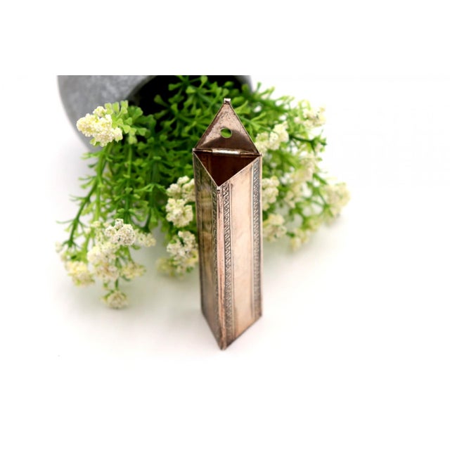 Triangular Silver Toothpick Holder with Friezes and Relief, in Good conditions. Designed 1980 to 1989