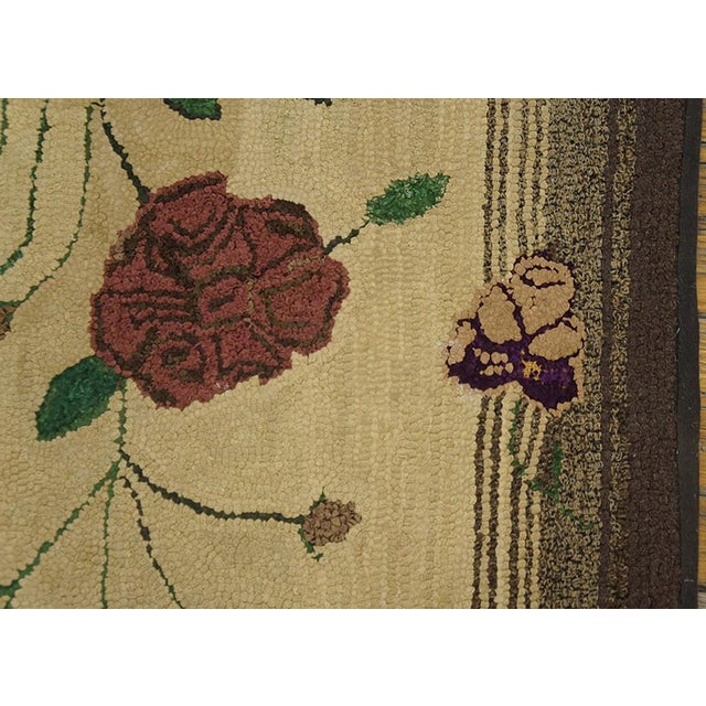 American 1890s Beige Floral Folk Art Antique American Hooked Rug 2'7" X 3'11" Handknotted Wool Carpet For Sale - Image 3 of 4