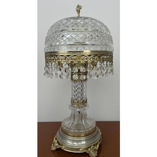 Vintage French Style Crystal Table Lamp in Brass For Sale - Image 8 of 16