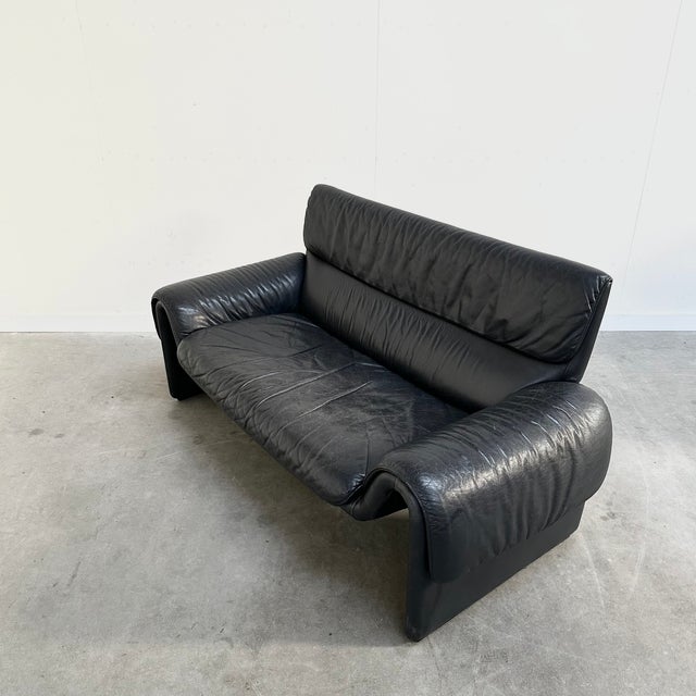 DS 2011 2-Seater Sofa in Black Leather from de Sede, Switzerland, 1980s For Sale - Image 4 of 10
