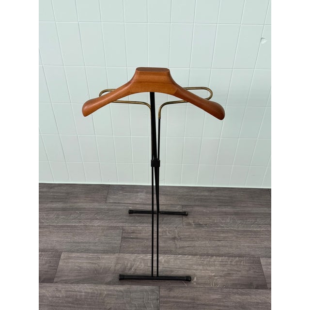 Wood Vintage Man-Shaped Folding Valet Stand in Beech, Metal and Brass, 1950s For Sale - Image 7 of 16