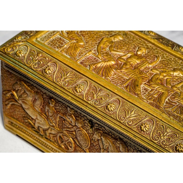 1910s Figural Relief Neoclassical Heavy Metal Keepsake Antique Box Jewelry Casket Grand Tour Decor Style Home Decor For Sale - Image 5 of 14