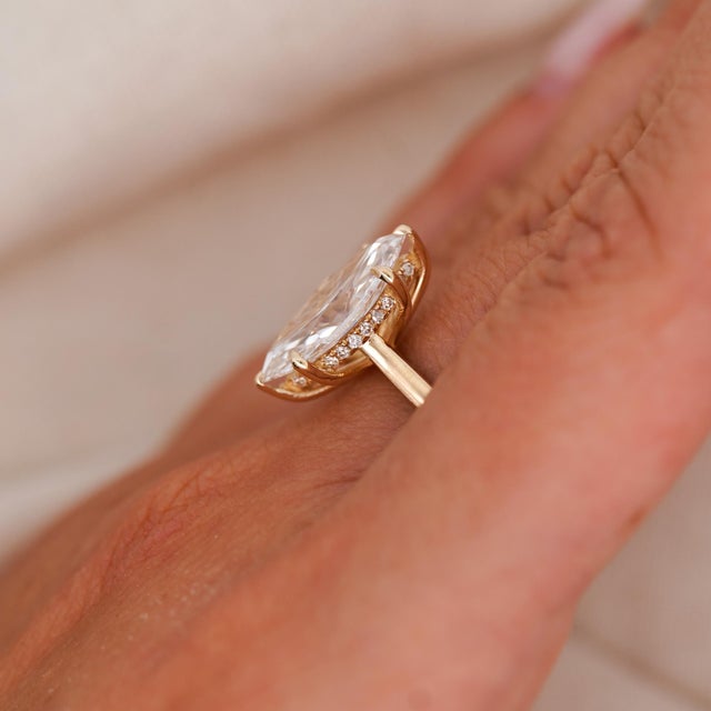 Igi Cert. 3 Carat Marquise Lab Diamond Hidden Halo Engagement Ring, Size 8 For Sale - Image 11 of 11