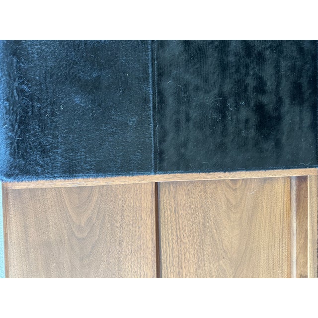 Onyx Custom Holly Hunt “Oasis” Cocktail Ottoman in Walnut & Black Hair on Hide Leather For Sale - Image 8 of 11