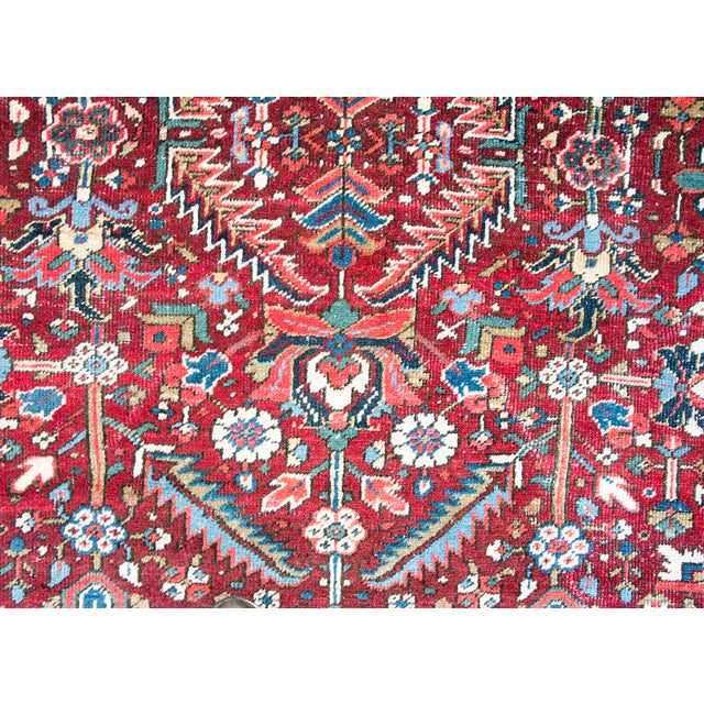 Early 20th Century Persian Heriz Rug For Sale - Image 10 of 14