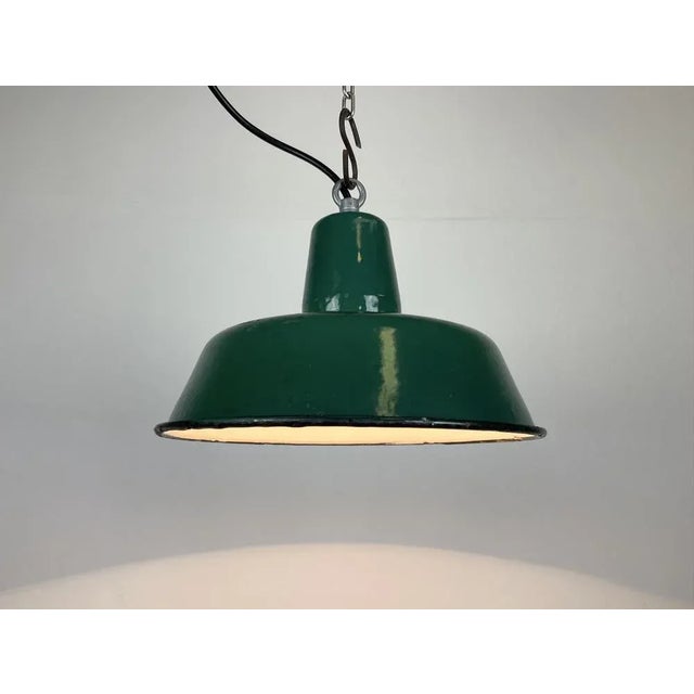 Small Industrial Green Enamel Pendant Lamp, 1960s For Sale - Image 11 of 13