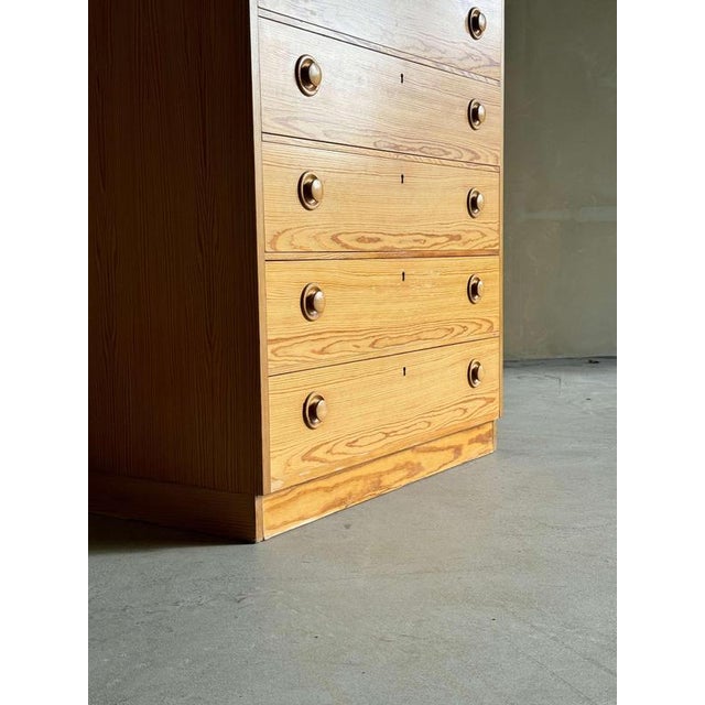 Pinewood Chest of Drawers For Sale - Image 13 of 14