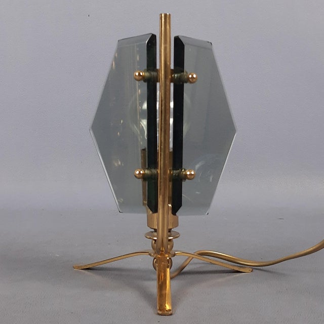 1960s Vintage Table Lamps in Brass and Smoked Glass by Gino Paroldo for Fontana Arte, 1960, Set of 2 For Sale - Image 5 of 13