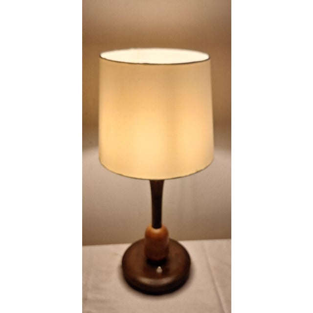 German Art Deco Table Lamp in Turned and Stained Maple, 1930s For Sale - Image 3 of 7