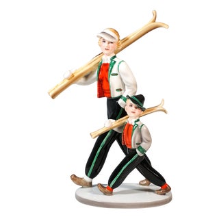 Art Deco Tyrol Skiers Figure Group attributed to Stephan Dakon for Goldscheider, 1938 For Sale