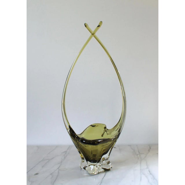 Chalet of Canada Mid Century Green Glass Basket For Sale - Image 4 of 7