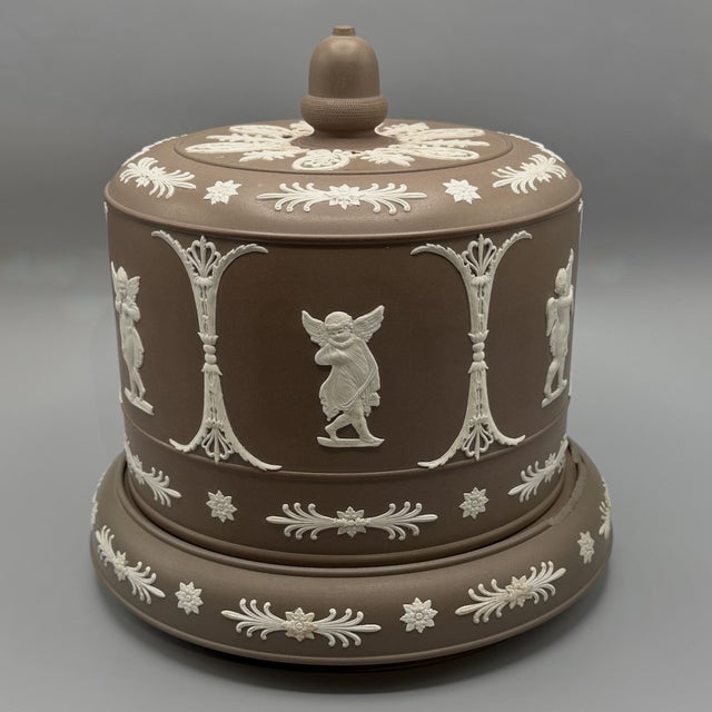 Ceramic Large Antique Stilton Cheese Dome and Stand from Adams Brown Jasperware, England, 1880s, Set of 2 For Sale - Image 7 of 18