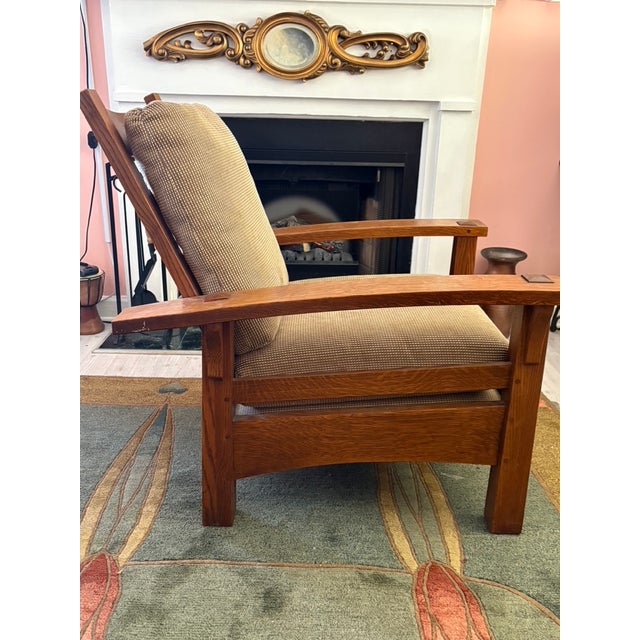 L. & J.G. Stickley, Inc. 1980s Morris Bow Arm Chair by Stickley For Sale - Image 4 of 7