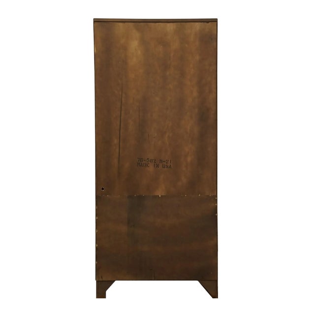 Wood Late 20th Century Hooker Furniture Solid Cherry Traditional Style 34" Bookcase / Wall Unit 76-582 For Sale - Image 7 of 9