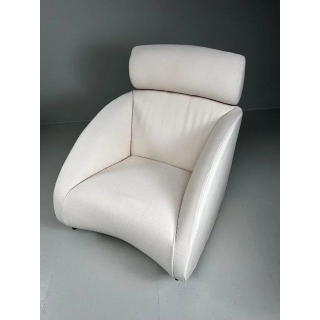 This swing seat is extremely comfortable and is made of high-quality ecru-colored fabric, which is removable. Its neutral...