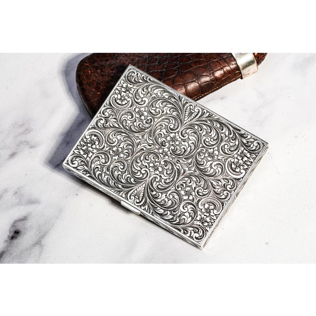 Exceptional Luxury Italian Hand Engraved Ornate Antique Cigarette Case Holder 800 Silver 18k Gold Inlay Tobacciana Collectible For Sale - Image 11 of 17
