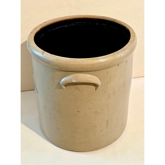 Ceramic Early Red Wing Pottery 3 Gallon Stoneware Crock Bee Sting Salt-Glaze Design and Applied Handles For Sale - Image 7 of 14