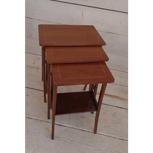 Edwardian Nesting Tables in Inlaid Mahogany, 1930s, Set of 3 For Sale - Image 6 of 18