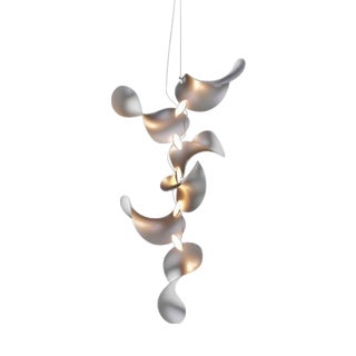 Dune 6 Vertical Cluster Chandelier in Silver Anodized Aluminum by Moss Objects For Sale