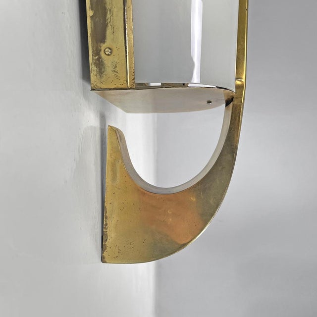 Mid-Century Modern Italian White Acrylic Glass and Brass Wall Lamp, 1950s For Sale - Image 18 of 18