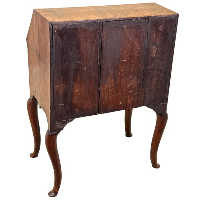 Small Antique Walnut Secretaire, 1720 For Sale - Image 10 of 16