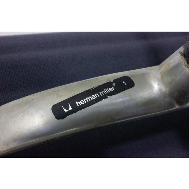 EA109 Office Chairs in Blue Grey Fabric by Charles and Ray Eames for Herman Miller, 1980s, Set of 6 For Sale - Image 18 of 18