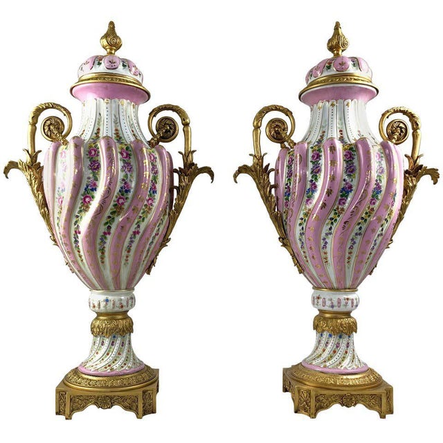 20th Century Ormolu & Pink Sevres Porcelain Vases with Lids, Set of 2 For Sale - Image 11 of 11