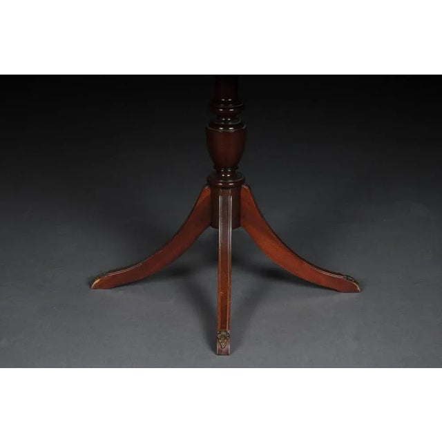 Wood English 20th Century Side Table For Sale - Image 7 of 13