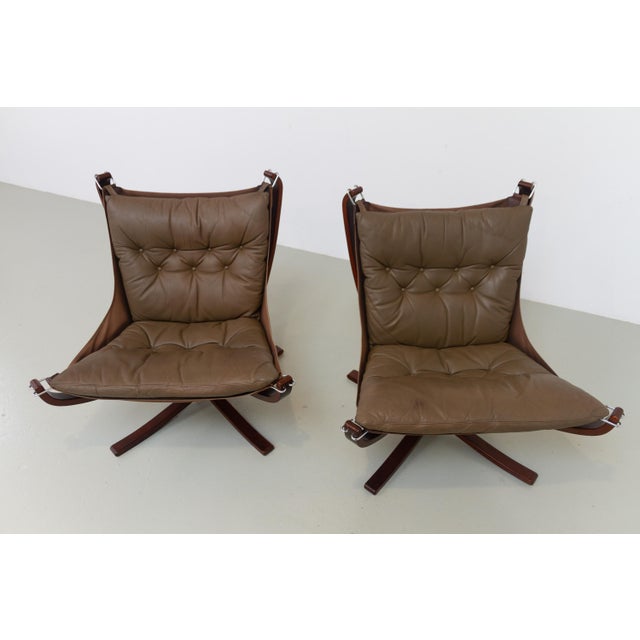 Olive Green Falcon Chairs by Sigurd Resell for Vatne Møbler, Norway, 1970s, Set of 2 For Sale - Image 12 of 18