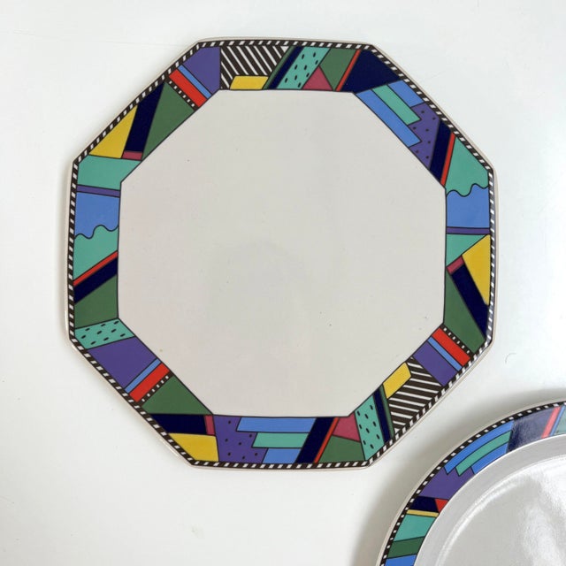 Rosenthal Plates Metropol by Barbara Brenner for Rosenthal, 1990s, Set of 8 For Sale - Image 4 of 7