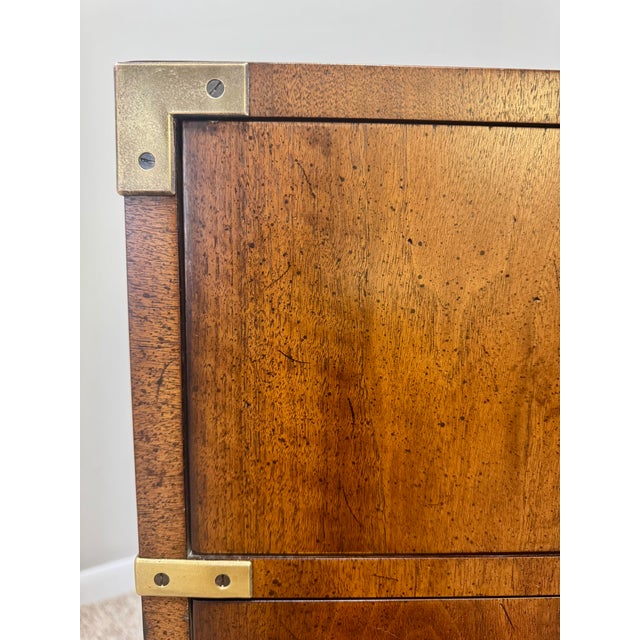 Wood 1970s Henredon Campaign Chest – Tiger Figured Top, Brass Accents For Sale - Image 7 of 11