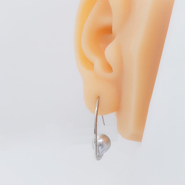 Contemporary Baroque Akoya Pearl Dangle Earring in 18k White Gold - A Pair For Sale - Image 3 of 7